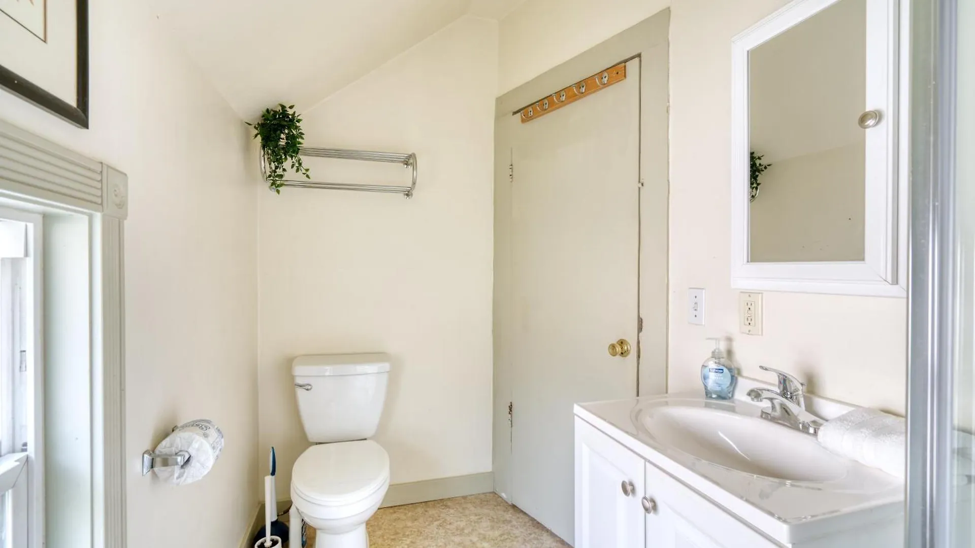 Stay Portland - Sun-Filled Buckman Studio! 0*,  USA